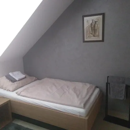 Апартаменты Ve Vinarstvi Bravenec *